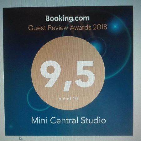 Mini Central Studio Солун Екстериор снимка